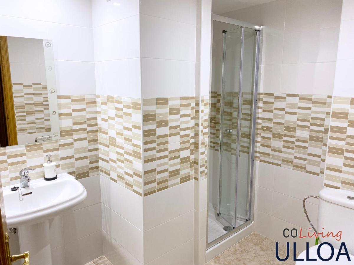 Hotel Coliving Ulloa à Reus Extérieur photo